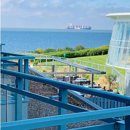 Duhnentraum Bestlage Am Sandstrand, Balkon,meerblick, Parkplatz, Aufzug, Wlan, Bettwaesche,handtuecher,netflix Uvm * Cuxhaven