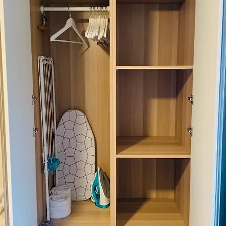 Duhnentraum Bestlage Am Sandstrand, Balkon,meerblick, Parkplatz, Aufzug, Wlan, Bettwaesche,handtuecher,netflix Uvm Apartment Cuxhaven