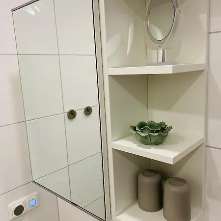 Duhnentraum Bestlage Am Sandstrand, Balkon,meerblick, Parkplatz, Aufzug, Wlan, Bettwaesche,handtuecher,netflix Uvm Cuxhaven